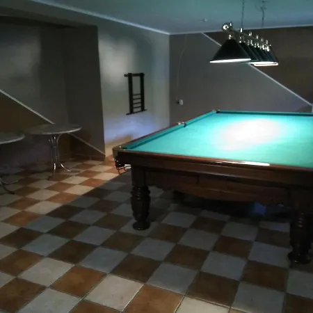 Hotel Прут *